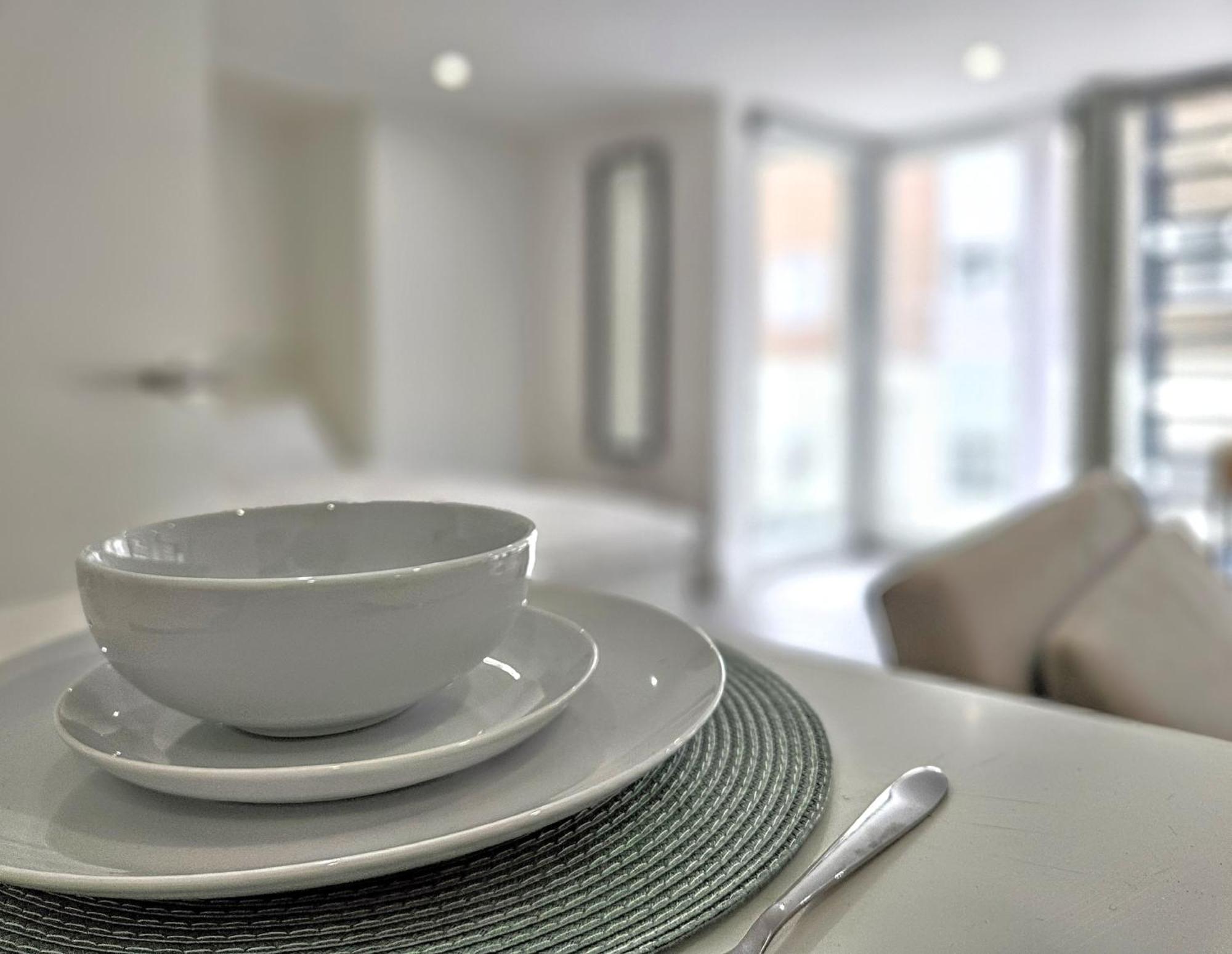 City Waterside, Old Street, Angel, Entire Private Apartment London Kültér fotó