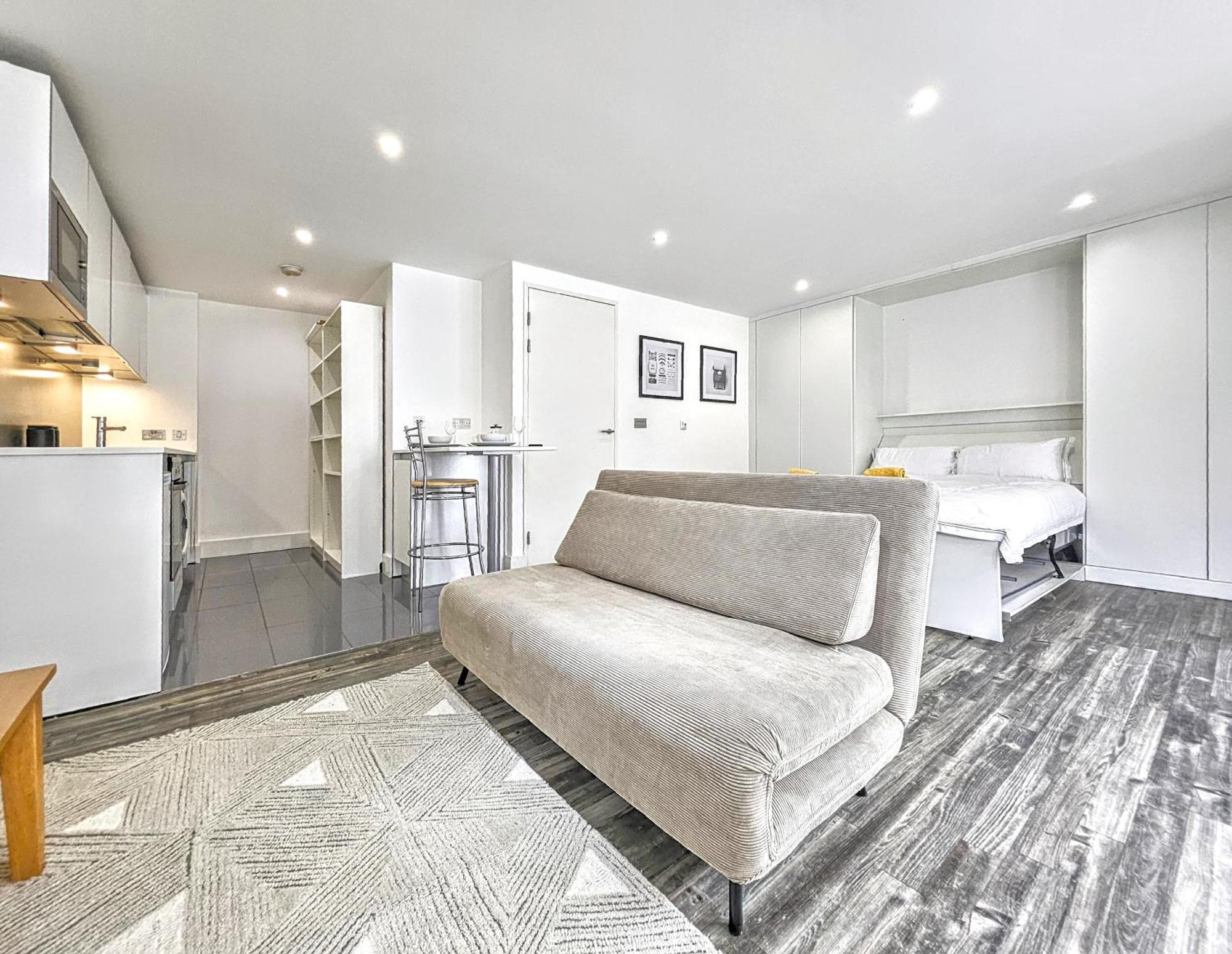 City Waterside, Old Street, Angel, Entire Private Apartment London Kültér fotó
