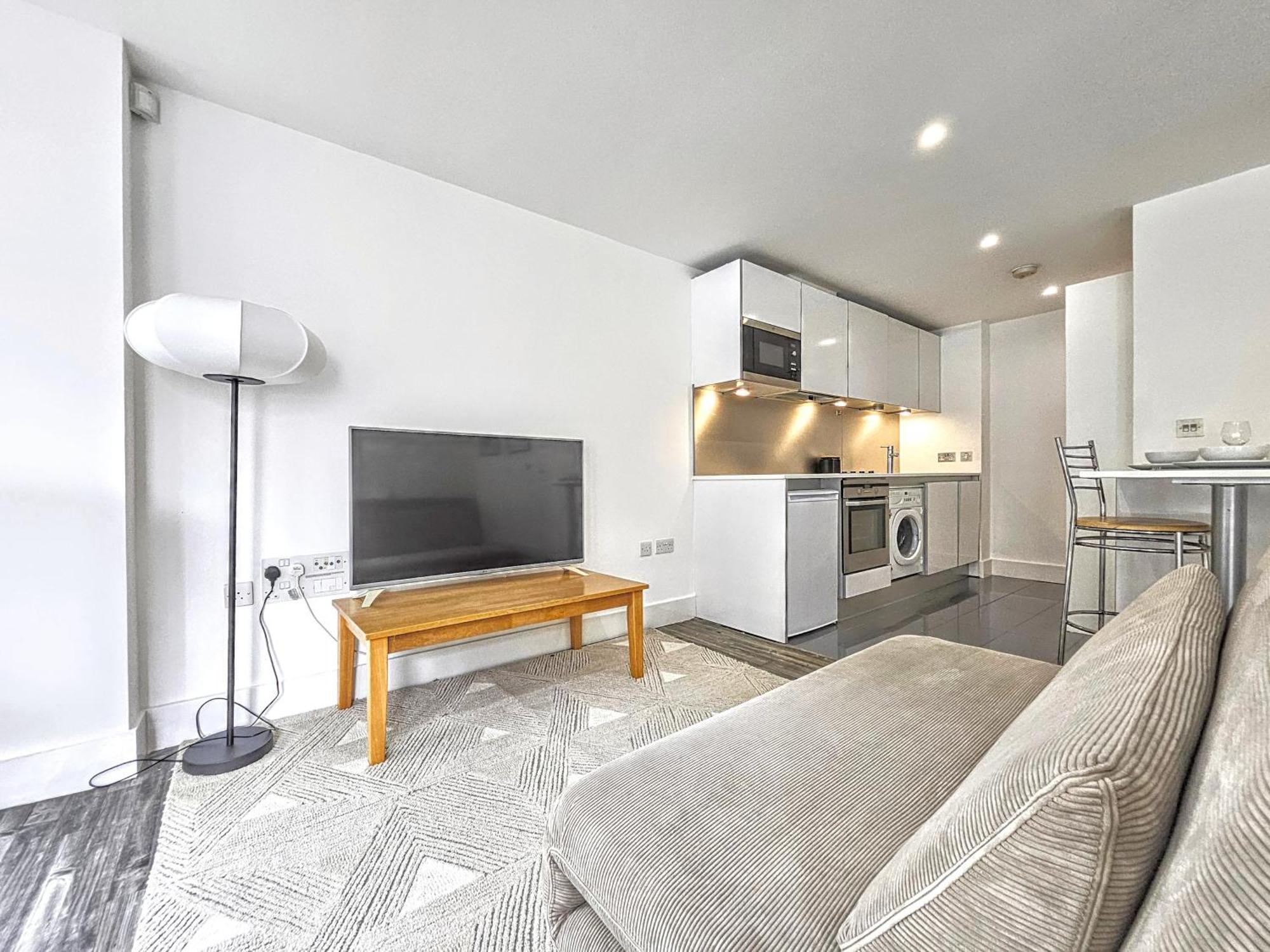 City Waterside, Old Street, Angel, Entire Private Apartment London Kültér fotó